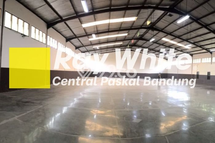 Disewakan Gudang di Kawasan Ramai Caringin Luas 850m2 Disewakan Gudang di Kawasan Ramai Caringin Luas 850m2
