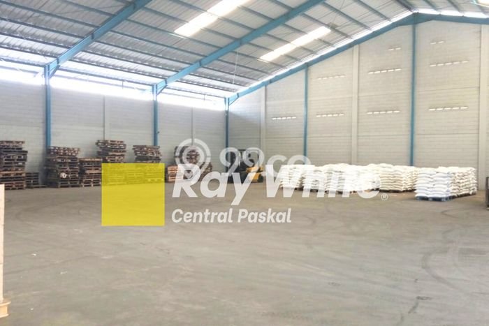 Unit Gudang Dijual di Batujajar Bandung Barat Luas Tanah 8777m2, Luas Bangunan 1650m2 Unit Gudang Dijual di Batujajar Bandung Barat Luas Tanah 8777m2, Luas Bangunan 1650m2