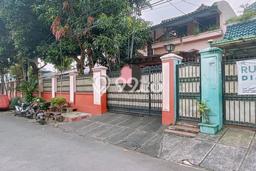 Dijual Rumah Luas Elegan Dengan View Cantik di Meruya, Jakarta Barat Dijual Rumah Luas Elegan Dengan View Cantik di Meruya, Jakarta Barat