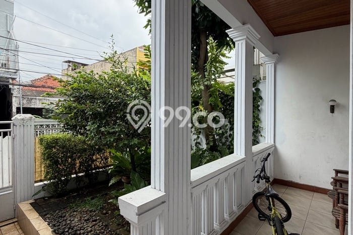 For Sale Rumah Elit Exclusive di Jatinegara, Jakarta Timur For Sale Rumah Elit Exclusive di Jatinegara, Jakarta Timur