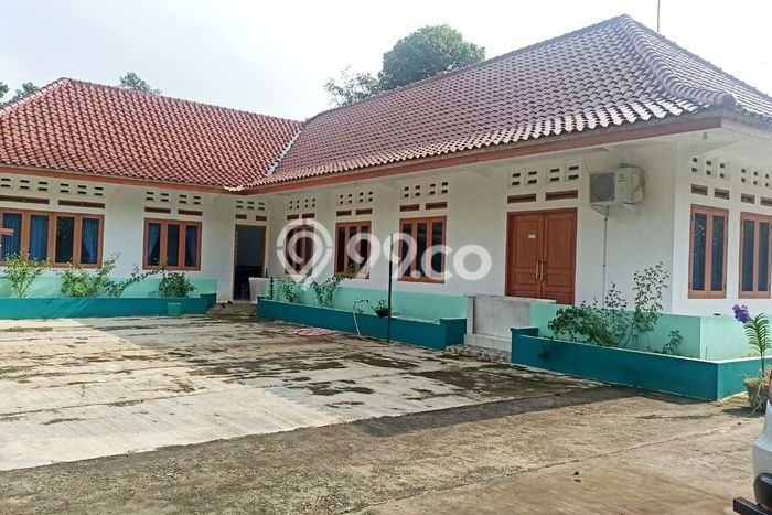 For Sale Rumah 3 Kamar Lokasi Ideal Bagus dan Strategis di Cibatu For Sale Rumah 3 Kamar Lokasi Ideal Bagus dan Strategis di Cibatu