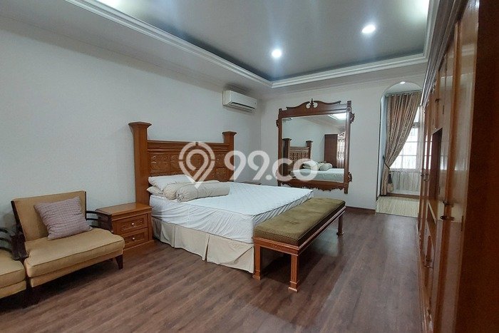 Rumah 4 Kamar Lengkap Dikontrakkan di Menteng Harga Kompetitif Rumah 4 Kamar Lengkap Dikontrakkan di Menteng Harga Kompetitif