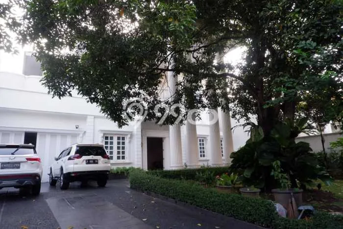 Dijual Hunian Mewah dengan Fasilitas Sekitar Komplit di Menteng, Jakarta Pusat Dijual Hunian Mewah dengan Fasilitas Sekitar Komplit di Menteng, Jakarta Pusat