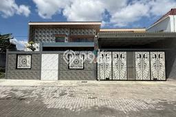Siap Huni Rumah Mewah 4 Kamar di Blimbing Dekat ke Mana Pun Siap Huni Rumah Mewah 4 Kamar di Blimbing Dekat ke Mana Pun