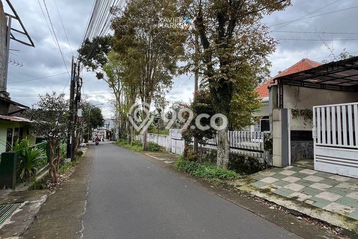 Rumah Modern 2 KT di Batu Malang Unfurnished Rumah Modern 2 KT di Batu Malang Unfurnished