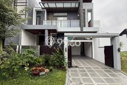 For Sale! Luxury House LT 168m2 Desain Elegan di Araya For Sale! Luxury House LT 168m2 Desain Elegan di Araya