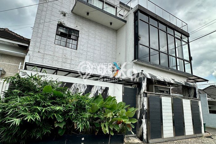 Vila Strategis Kawasan Karangploso, Area 285m2m², Posisi Strategis dengan jalan bagus Vila Strategis Kawasan Karangploso, Area 285m2m², Posisi Strategis dengan jalan bagus