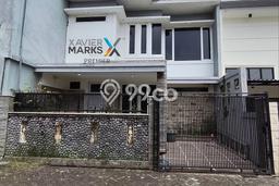 Rumah Modern Cantik 3 KT Bisa Langsung Pindah di Batu Rumah Modern Cantik 3 KT Bisa Langsung Pindah di Batu