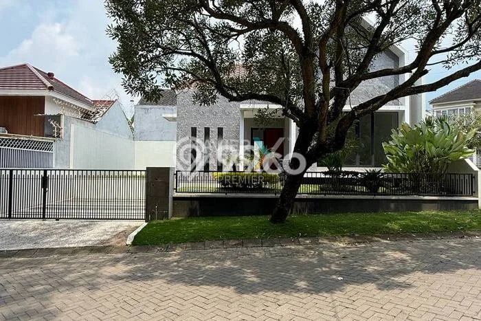 Jarang Ada! Rumah Sewa 1 Kamar Bagus Siap Huni Villa Puncak Tidar Jarang Ada! Rumah Sewa 1 Kamar Bagus Siap Huni Villa Puncak Tidar