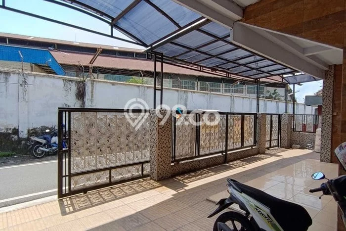 Lokasi strategis! Rumah siap huni disewakan di Klojen LB 200m2 Lokasi strategis! Rumah siap huni disewakan di Klojen LB 200m2