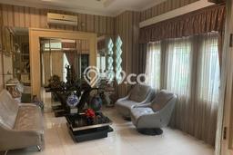 Ready to Use! Luxury House LT 250m2 Desain Elegan di Bintaro Ready to Use! Luxury House LT 250m2 Desain Elegan di Bintaro