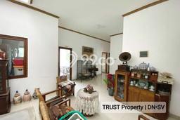Rumah Elit Modern Tanpa Renovasi di Graha Raya Tangerang Selatan Rumah Elit Modern Tanpa Renovasi di Graha Raya Tangerang Selatan