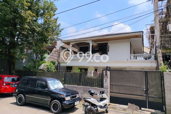 Rumah sewa siap huni 5 Kamar Tidur di Tomang, Jakarta Barat Rumah sewa siap huni 5 Kamar Tidur di Tomang, Jakarta Barat