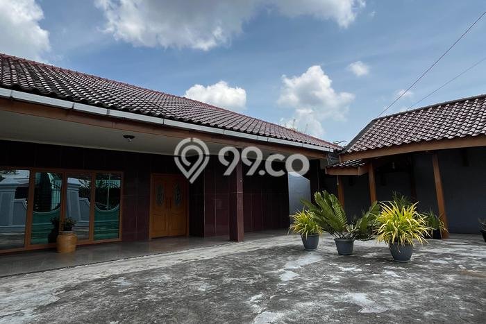 Hunian Mewah LB 350m2 Siap Pakai Desain Elegan di Tidung, Makassar Hunian Mewah LB 350m2 Siap Pakai Desain Elegan di Tidung, Makassar