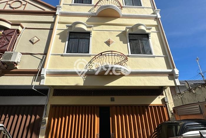 Ruko Strategis Kawasan Lariang Bangi, Luas 90m², Pusat Bisnis, Akses Lariang Bangi, Makassar, Makassar Ruko Strategis Kawasan Lariang Bangi, Luas 90m², Pusat Bisnis, Akses Lariang Bangi, Makassar, Makassar