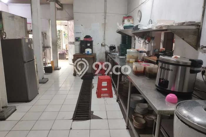 Komersial untuk Disewa di Pusat Bekasi Luas Bangunan 600m2 Komersial untuk Disewa di Pusat Bekasi Luas Bangunan 600m2