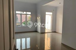 Dijual Rumah Mewah Elegan Dengan View Eksklusif di Raffles Hills, Jakarta Timur Dijual Rumah Mewah Elegan Dengan View Eksklusif di Raffles Hills, Jakarta Timur