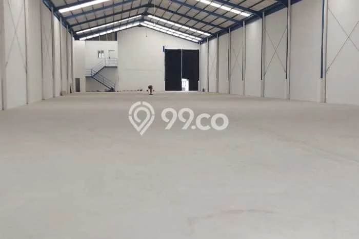 Gudang Disewa di Bekasi dengan LB 1400m2 Area Komersial Ramai Gudang Disewa di Bekasi dengan LB 1400m2 Area Komersial Ramai