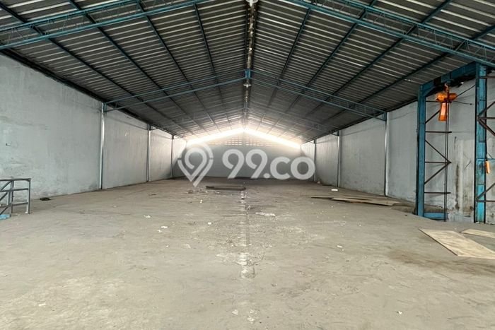 SEWA STRATEGIS! Gudang di Kamal, Luas 780m², Lokasi Ramai SEWA STRATEGIS! Gudang di Kamal, Luas 780m², Lokasi Ramai
