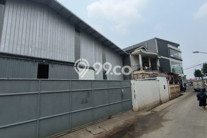 AREA TERBAIK! Gudang di Cipondoh, Luas 500m², Area Komersial AREA TERBAIK! Gudang di Cipondoh, Luas 500m², Area Komersial