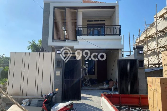 Rumah Siap Pakai area Renon, Denpasar, Luas 150m² LB 75m² Rumah Siap Pakai area Renon, Denpasar, Luas 150m² LB 75m²