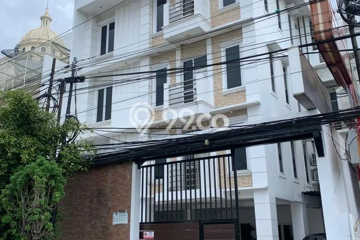 Komersial Dijual di Tambora LT 310m2, LB 780m2 untuk Investasi Komersial Dijual di Tambora LT 310m2, LB 780m2 untuk Investasi