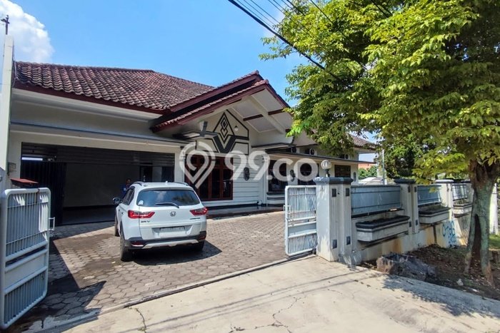 Siap Huni Hunian Elit 4 Kamar di Candisari Dekat ke Mana Pun Siap Huni Hunian Elit 4 Kamar di Candisari Dekat ke Mana Pun