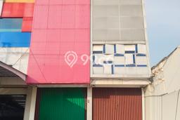 FOR RENT! Ruko di Gajahmada Cocok untuk Bisnis 300m2 FOR RENT! Ruko di Gajahmada Cocok untuk Bisnis 300m2