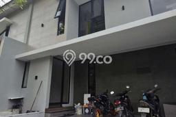 Jual Rumah Mewah Elegan Dengan View Cantik di Candi Golf, Semarang Jual Rumah Mewah Elegan Dengan View Cantik di Candi Golf, Semarang