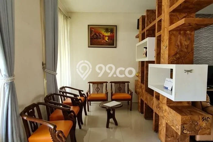 Rumah Sewa Semarang LT 180m2 LB 135m2 Kawasan BSB City Rumah Sewa Semarang LT 180m2 LB 135m2 Kawasan BSB City