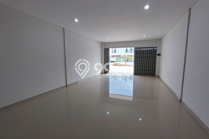 Ruko Disewa di Gayamsari, Semarang, LT 100m2 / LB 156m2 Ruko Disewa di Gayamsari, Semarang, LT 100m2 / LB 156m2