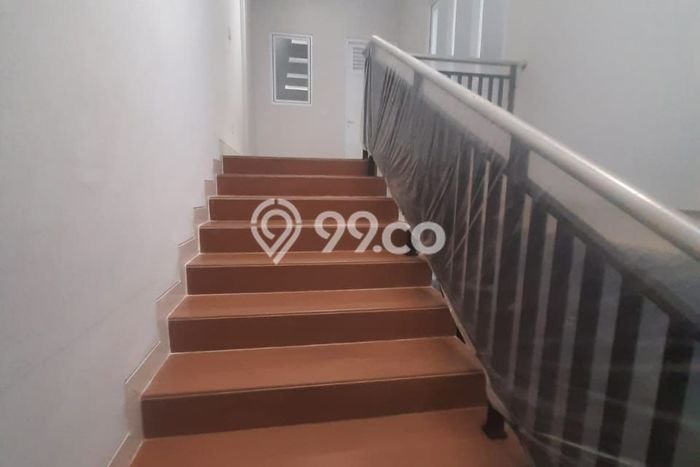For Rent Ruko Premium Kawasan Semarang Tengah, Luas 353m², Area Bisnis For Rent Ruko Premium Kawasan Semarang Tengah, Luas 353m², Area Bisnis