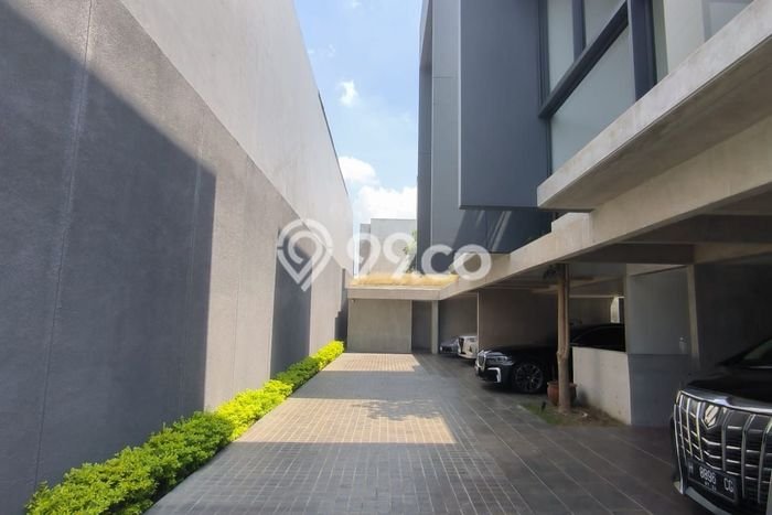 Lokasi strategis! Rumah siap pakai disewakan di Gajah Mungkur LB 190m2 Lokasi strategis! Rumah siap pakai disewakan di Gajah Mungkur LB 190m2