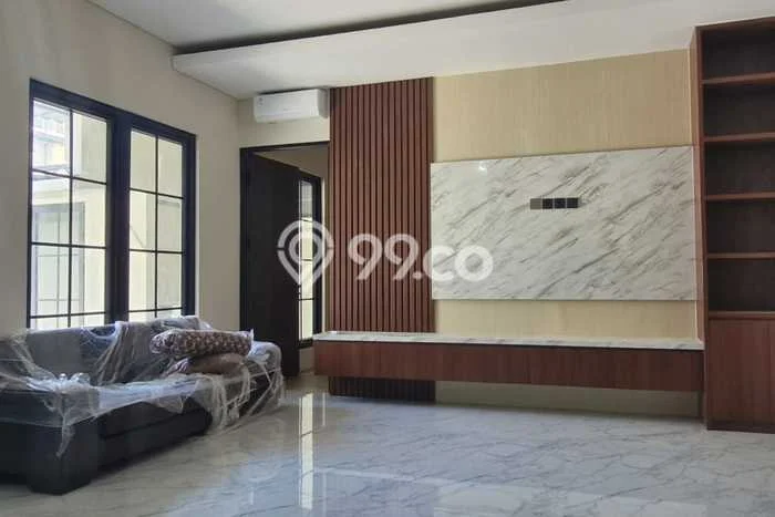 Lokasi terbaik! Rumah siap huni dikontrakkan di Semarang Timur LB 120m2 Lokasi terbaik! Rumah siap huni dikontrakkan di Semarang Timur LB 120m2