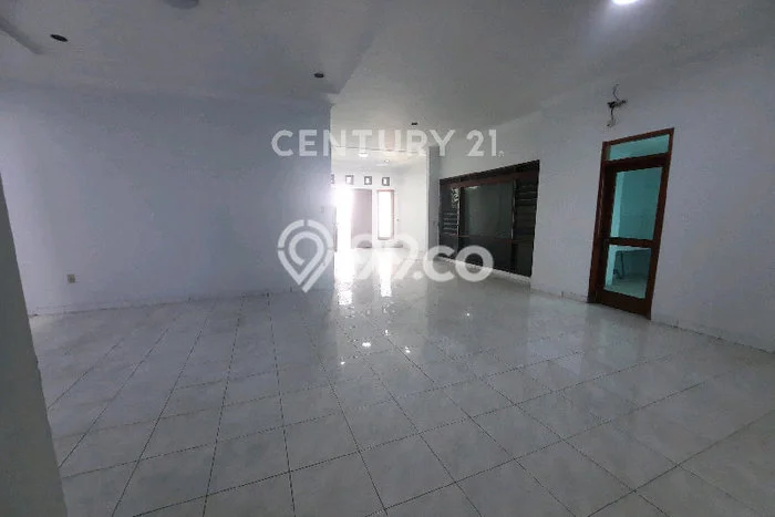 Rumah Sewa Jakarta Timur LT 306m2 LB 250m2 Kawasan Kayu Putih Rumah Sewa Jakarta Timur LT 306m2 LB 250m2 Kawasan Kayu Putih