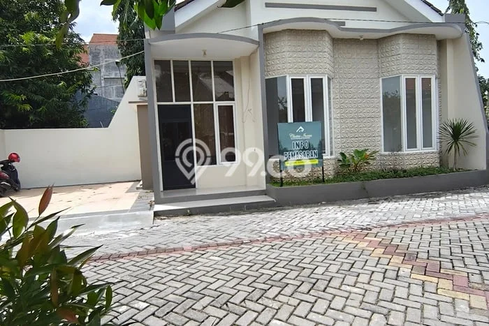 Dijual Rumah Strategis Bagus Punya 2 KT di Pedurungan Semarang SHM Dijual Rumah Strategis Bagus Punya 2 KT di Pedurungan Semarang SHM