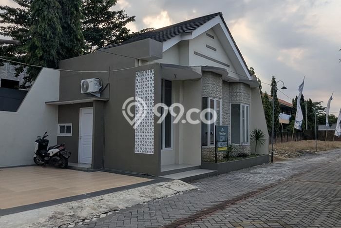 Dijual Rumah Minimalis Bagus Punya 2 KT di Pedurungan Semarang SHM Dijual Rumah Minimalis Bagus Punya 2 KT di Pedurungan Semarang SHM