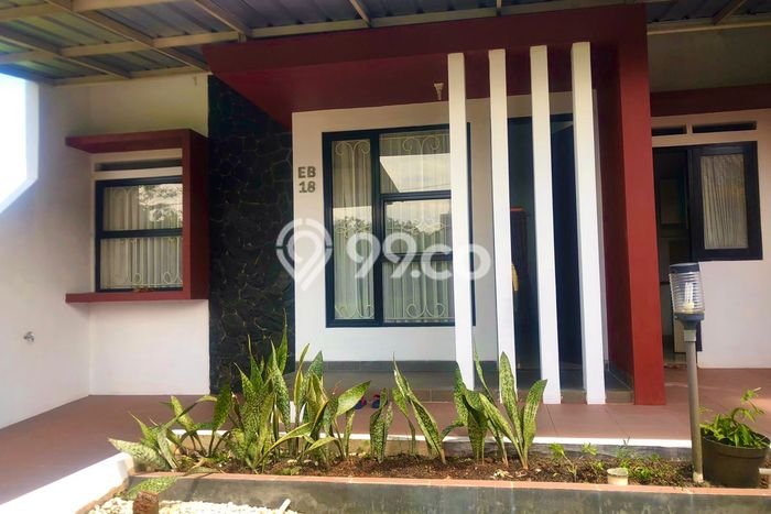 For Sale Rumah 2 Kamar Lokasi Strategis Nyaman dan Strategis di Bogor Utara For Sale Rumah 2 Kamar Lokasi Strategis Nyaman dan Strategis di Bogor Utara