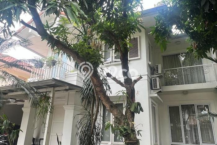 Dijual Rumah Luas Elegan Dengan View Eksklusif di BSD City, Tangerang Dijual Rumah Luas Elegan Dengan View Eksklusif di BSD City, Tangerang