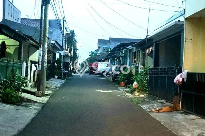 Rumah Modern 4 Kamar LT 60m2 di BSD Griya Loka Rumah Modern 4 Kamar LT 60m2 di BSD Griya Loka