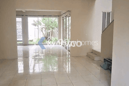 Rumah di , 5 KT, Area Nyaman Rumah di , 5 KT, Area Nyaman
