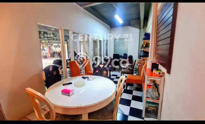 Gudang Dijual Lokasi Emas di Kebayoran Baru Luas 375m2 Gudang Dijual Lokasi Emas di Kebayoran Baru Luas 375m2