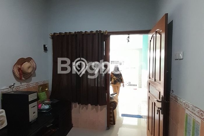 HOT DEAL! Rumah area Solo Baru, 1 KM, Area Strategis, Luas 78m² Bangunan 78m² HOT DEAL! Rumah area Solo Baru, 1 KM, Area Strategis, Luas 78m² Bangunan 78m²