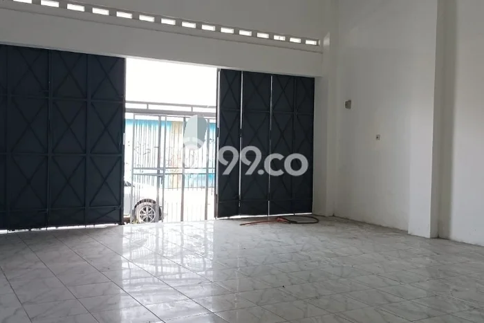 Ruko Area Premium di Serengan, Luas 140m², For Rent, Area Komersial Ruko Area Premium di Serengan, Luas 140m², For Rent, Area Komersial