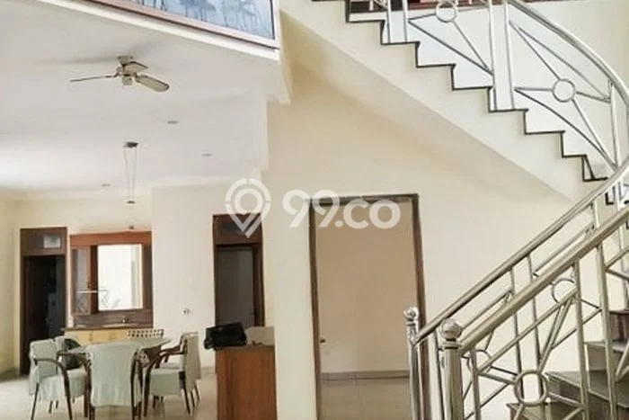 Best Deal Hunian Premium Ideal dan Luas di Kebon Jeruk, Jakarta Barat Best Deal Hunian Premium Ideal dan Luas di Kebon Jeruk, Jakarta Barat