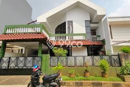 Rumah Luxury Modern Tanpa Renovasi di Intercon Jakarta Barat Rumah Luxury Modern Tanpa Renovasi di Intercon Jakarta Barat