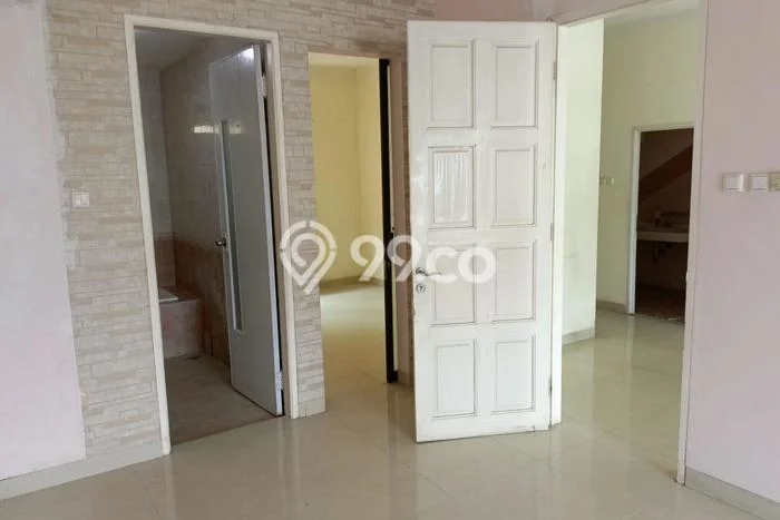 Hunian Mewah LB 175m2 Siap Huni Desain Elegan di Kalideres, Jakarta Barat Hunian Mewah LB 175m2 Siap Huni Desain Elegan di Kalideres, Jakarta Barat