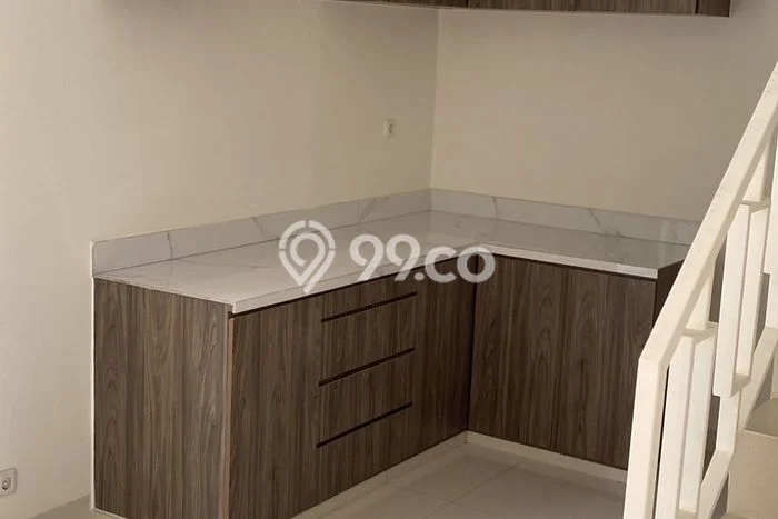 Dijual Rumah 4 Kamar Lokasi Strategis Nyaman dan Strategis di Karawaci Dijual Rumah 4 Kamar Lokasi Strategis Nyaman dan Strategis di Karawaci