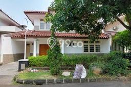 Rumah Mewah LB 180m2 Siap Pakai Desain Elegan di Bintaro, Tangerang Selatan Rumah Mewah LB 180m2 Siap Pakai Desain Elegan di Bintaro, Tangerang Selatan
