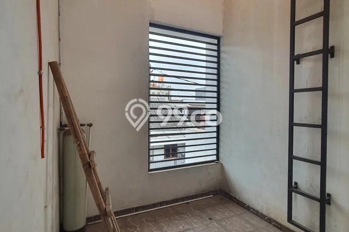 Dijual Cepat Rumah Bagus Siap Huni LB 200m2 di Regol, Bandung Dijual Cepat Rumah Bagus Siap Huni LB 200m2 di Regol, Bandung
